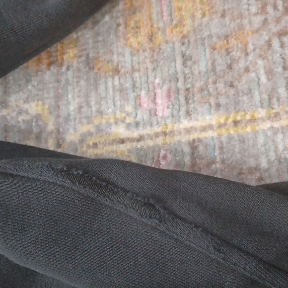 Lululemon Scuba Jogger - Picture 9 of 9